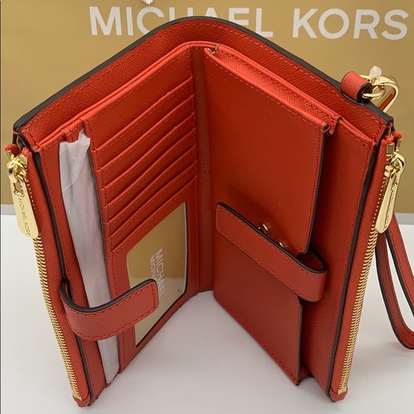 MICHAEL KORS JET SET TRAVEL LG DOUBLE ZIP WRISTLET - Picture 13 of 16